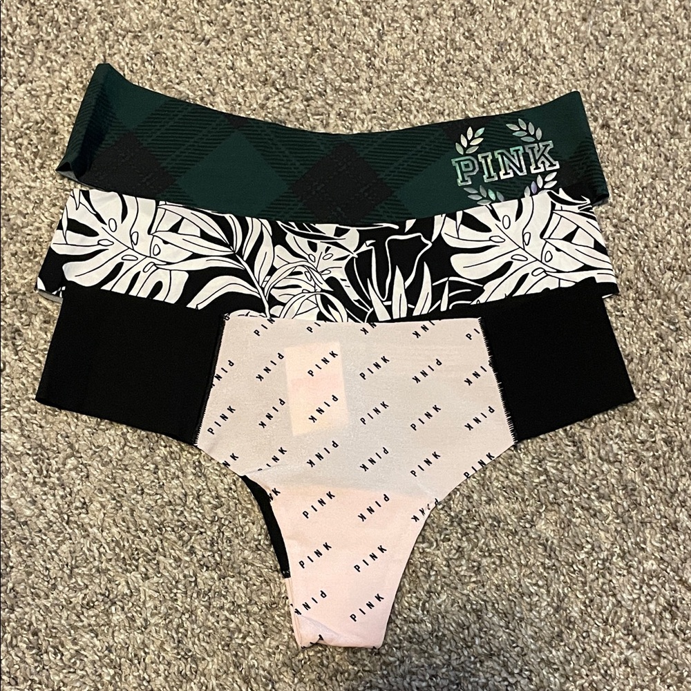 PINK VS No-Show Thongs